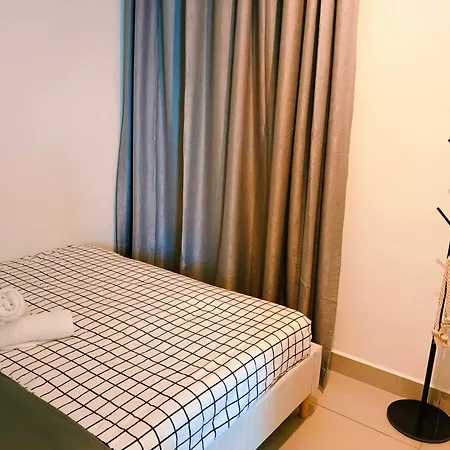 Kulai D'Putra Suites 1Min To Ioimall Near Jpo, Senai Airport Exterior photo