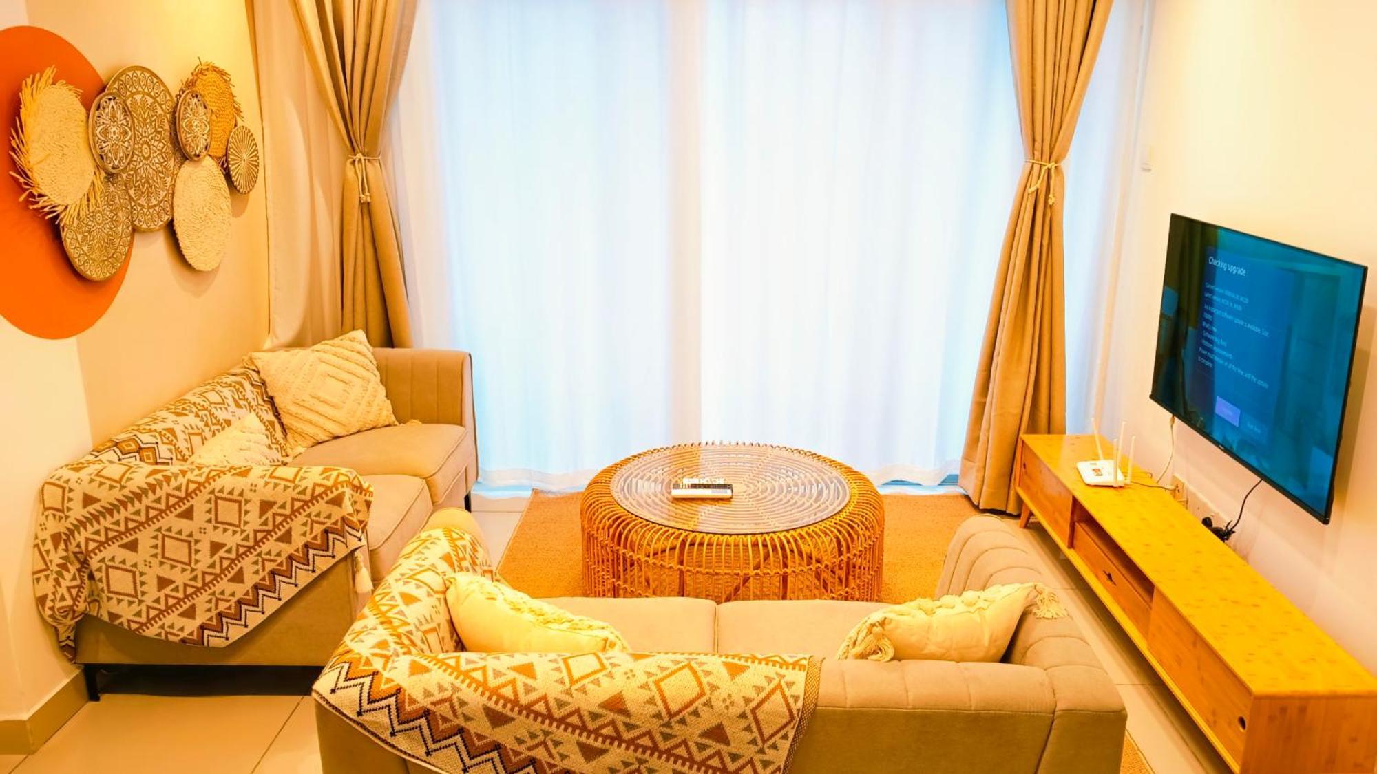 D'putra 1min To Ioimall Near Jpo, Senai Airport Apartment *