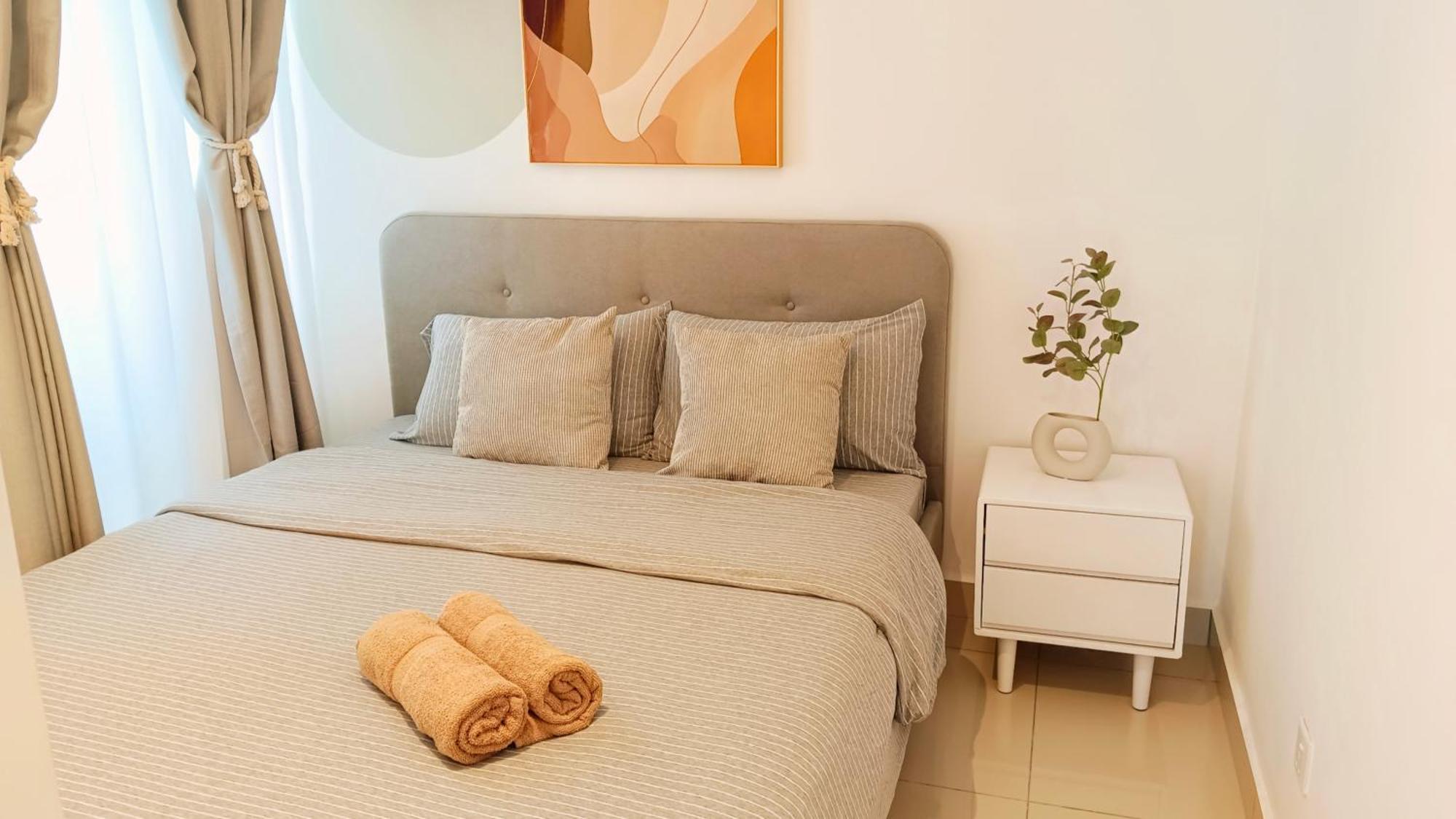 D'putra 1min To Ioimall Near Jpo, Senai Airport Apartment *