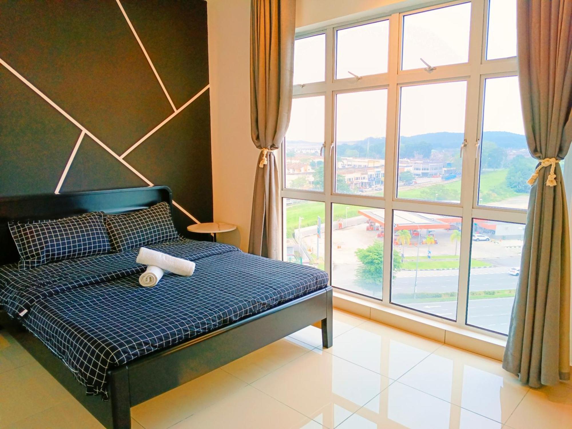 D'putra 1min To Ioimall Near Jpo, Senai Airport * Kulai